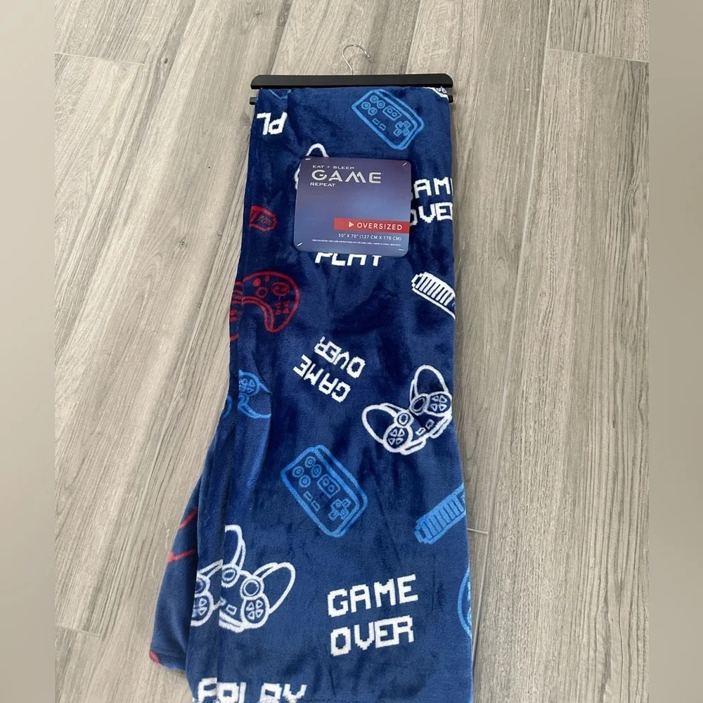 Eat + Sleep Game Repeat Oversized Blue gaming blanket 50 x 70 NEW